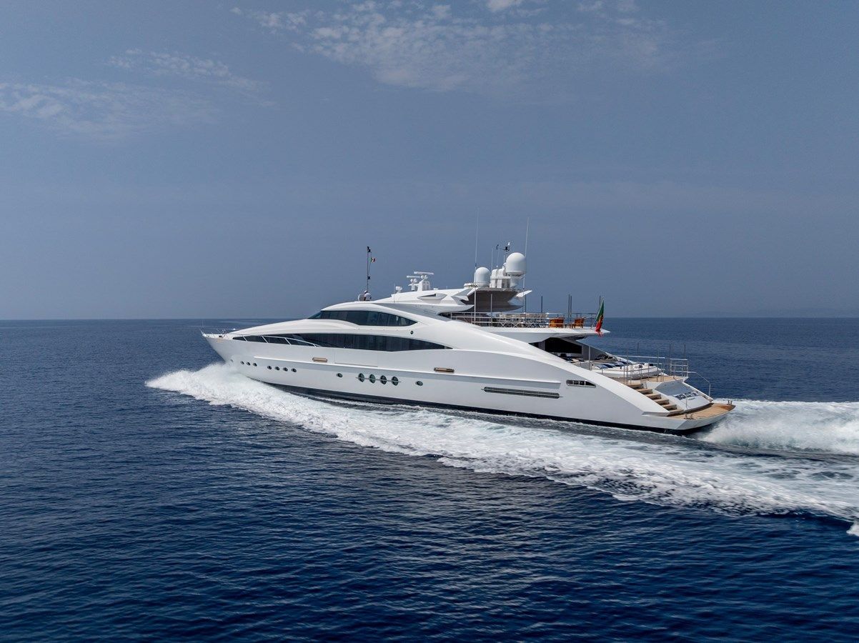 Buy a EQUITY 150 at Shestakov Yacht Sales