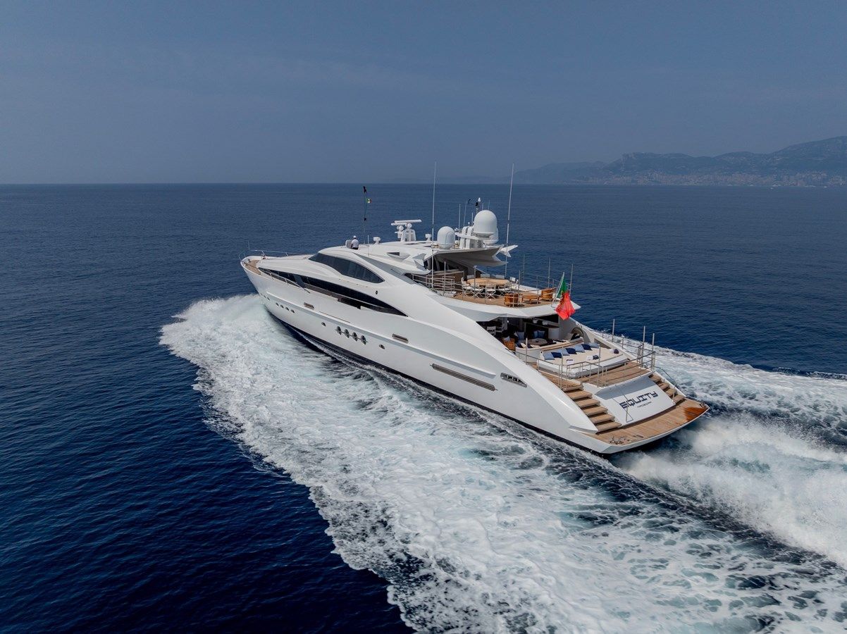 Buy a yacht EQUITY 2008