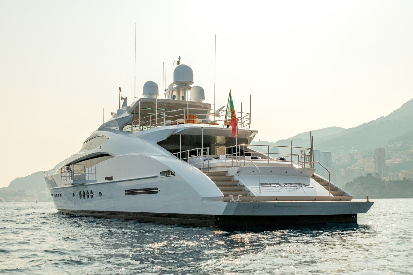 Buy a yacht EQUITY - PALMER JOHNSON