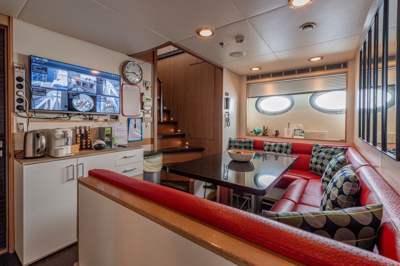 Buy a yacht EQUITY PJ150