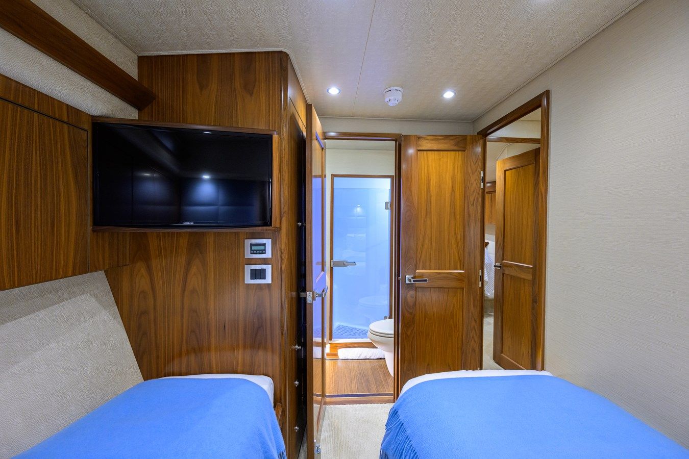 best yacht sales deals SPECULATOR - VIKING