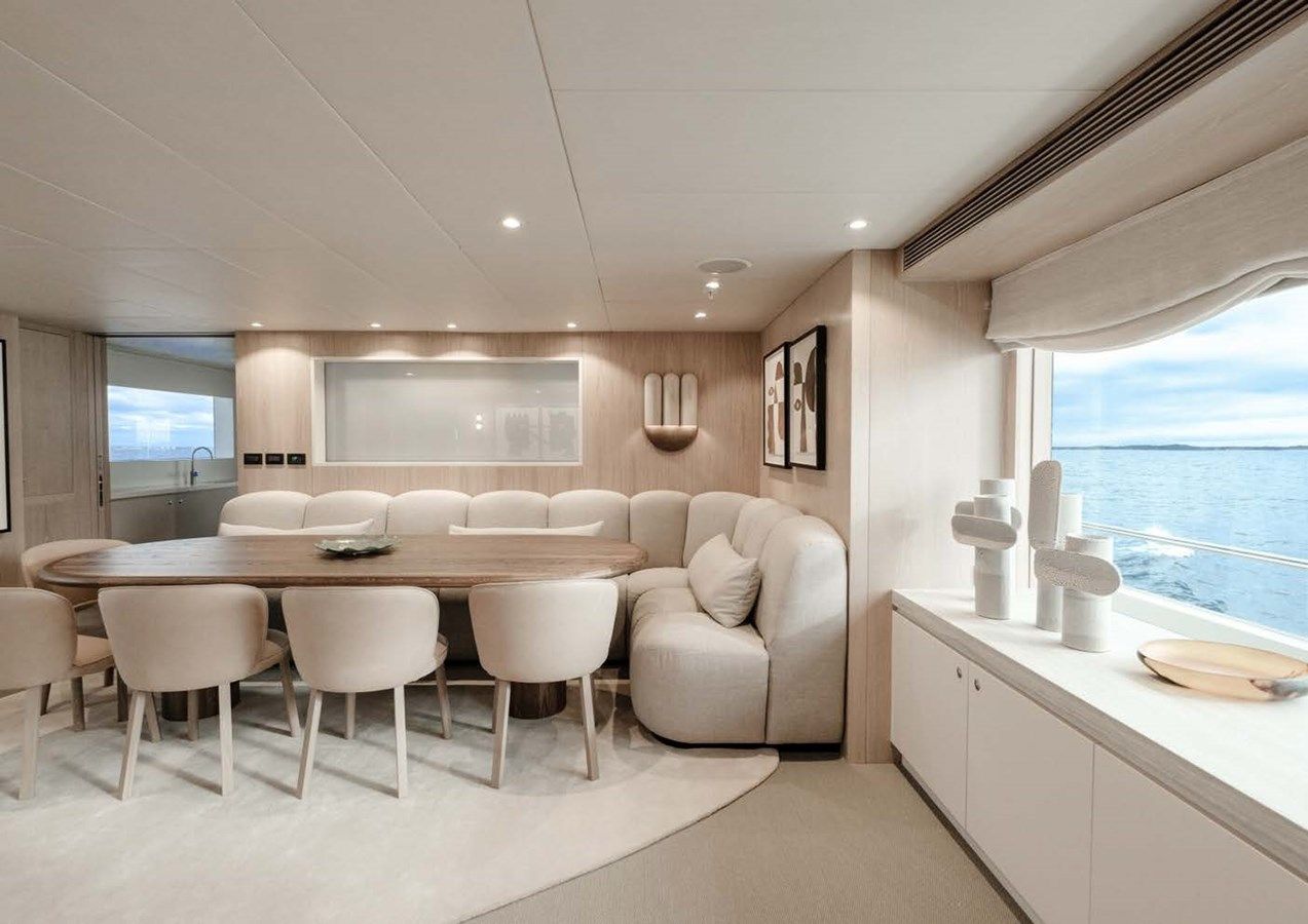 AKIKO yacht sale
