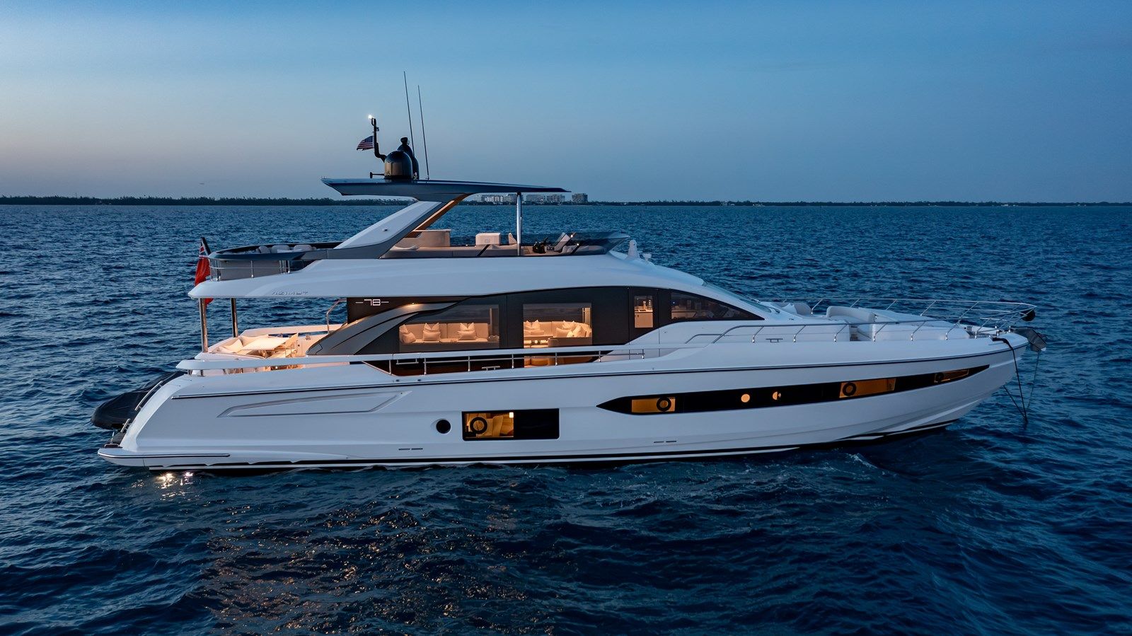 Buy a yacht Euphoria Fly 78