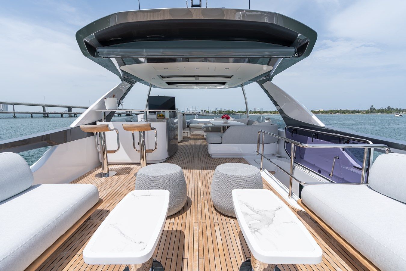 Buy a yacht Euphoria - Azimut Yachts