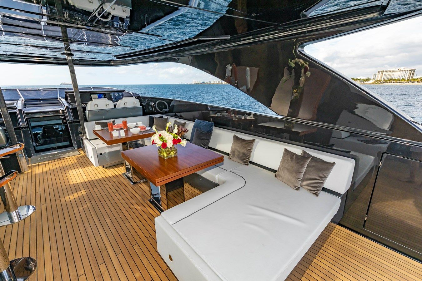 best yacht sales deals NO SURRENDER - RIVA YACHT