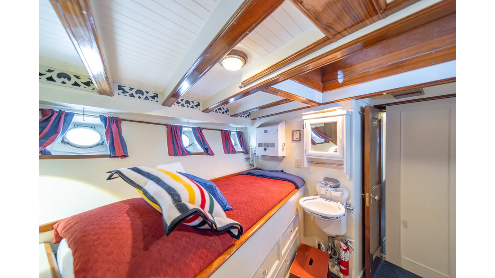 Buy a yacht Blue Peter 1928