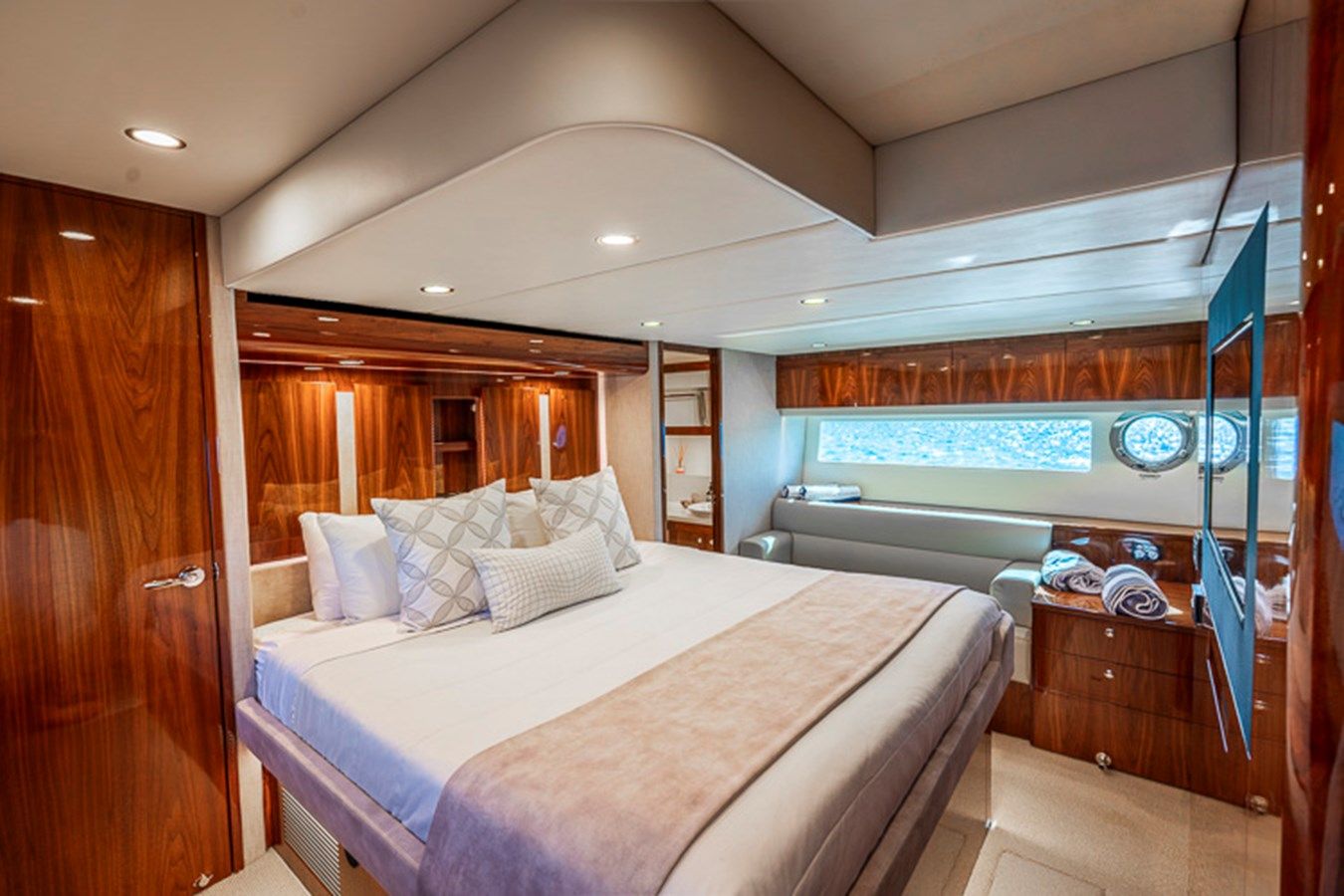 best yacht sales deals BUZZ - Riviera