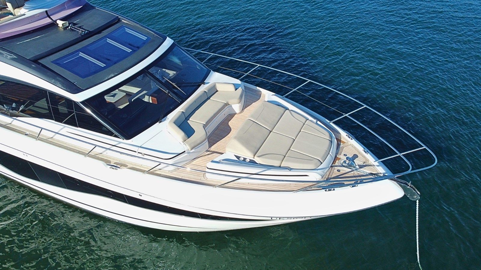 Buy a yacht B III 2021
