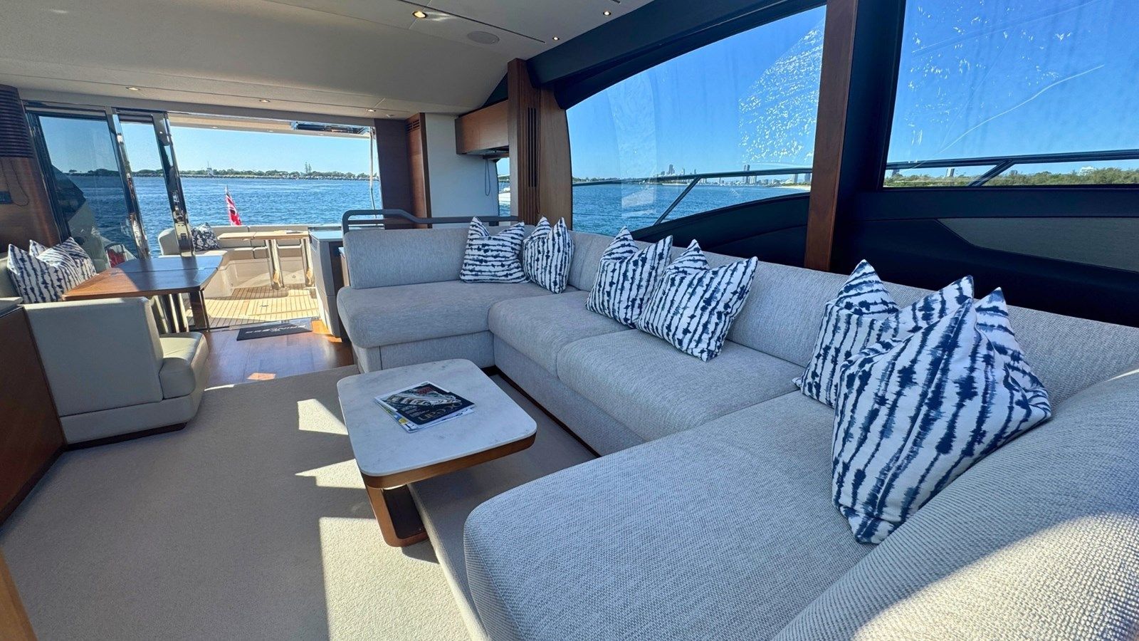 B III 2021 yacht sale