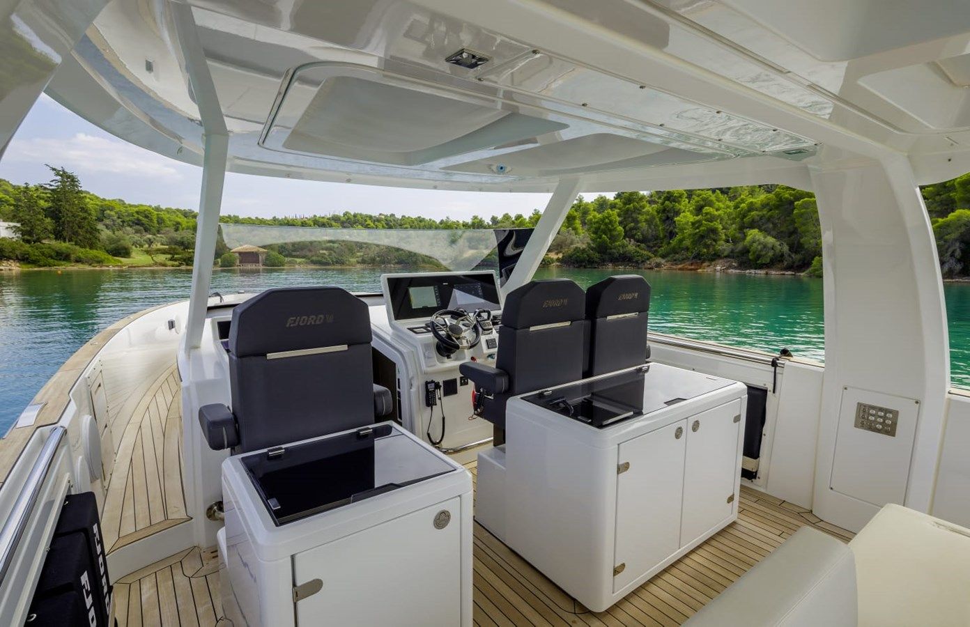 Купить яхту D&S - Fjord в Shestakov Yacht Sales