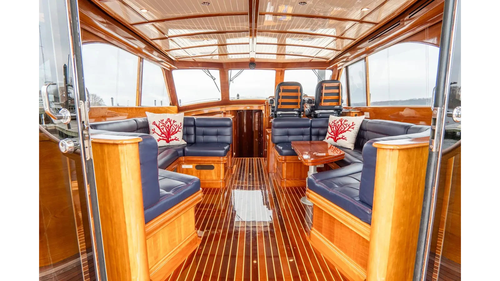 Sapphire II - Hinckley