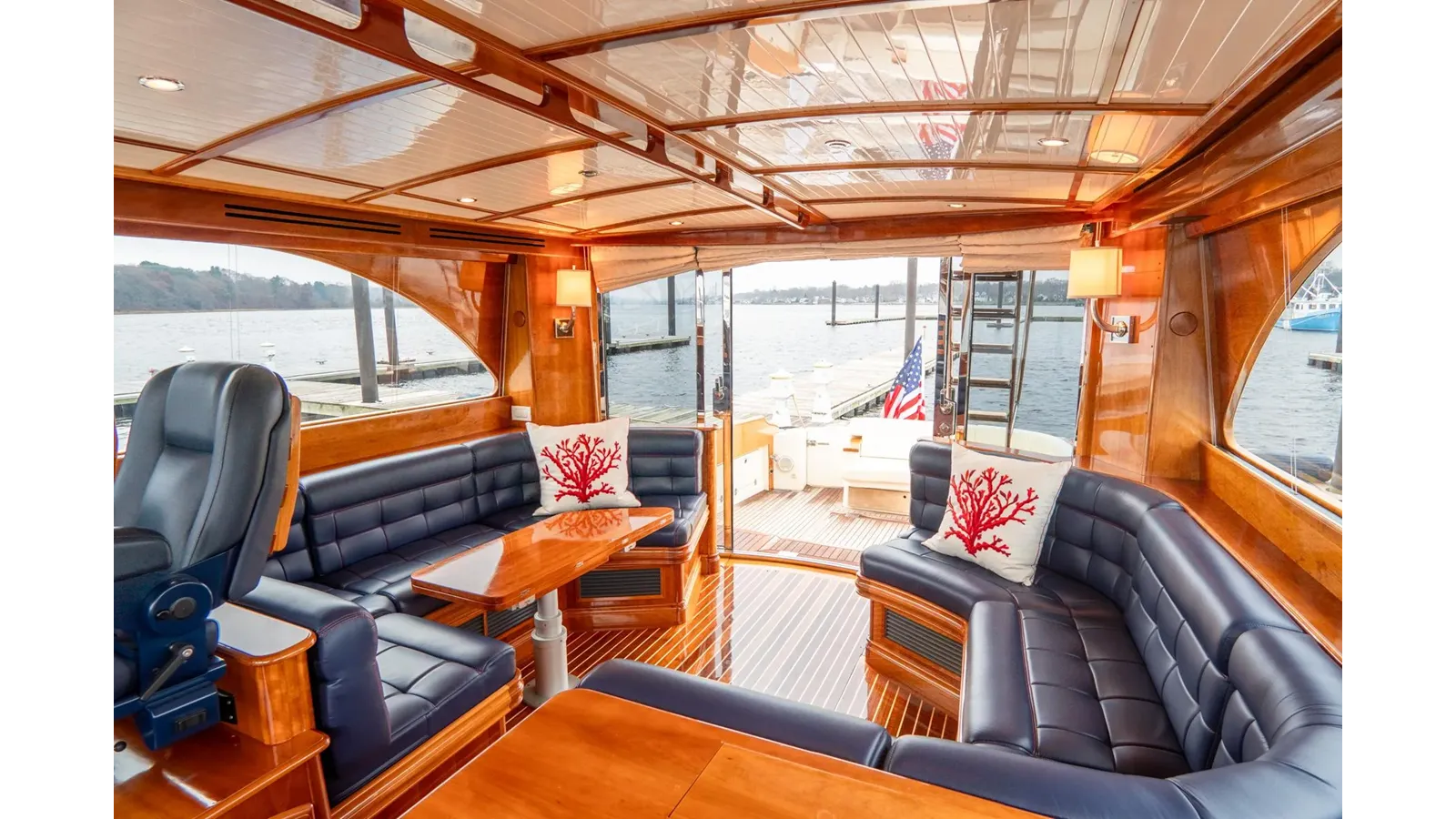 Buy a yacht Sapphire II - Hinckley