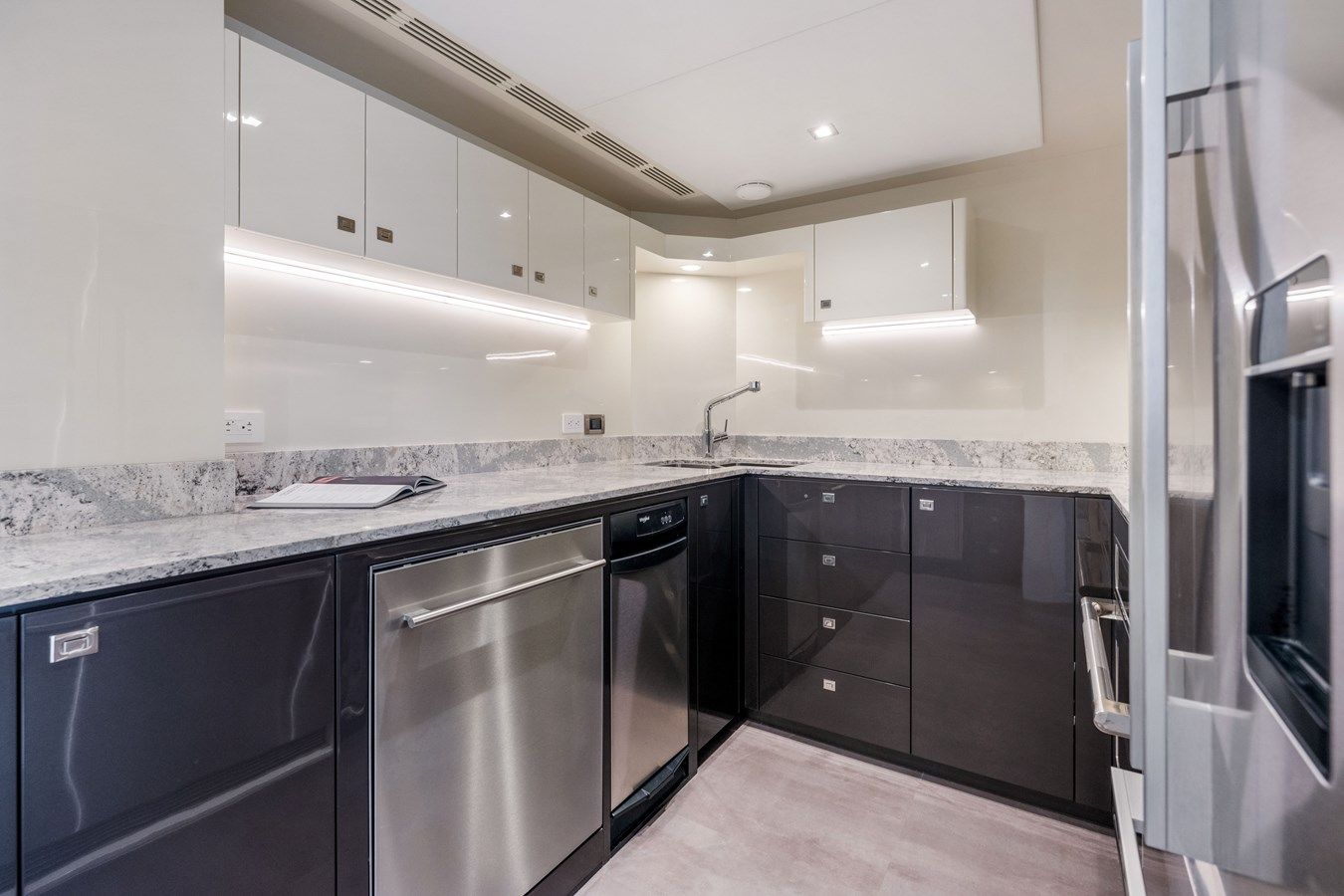 the best price on South C's - Ocean Alexander
