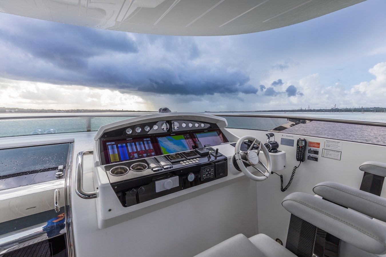 Buy a CLOUDIA 95 YACHT at Shestakov Yacht Sales