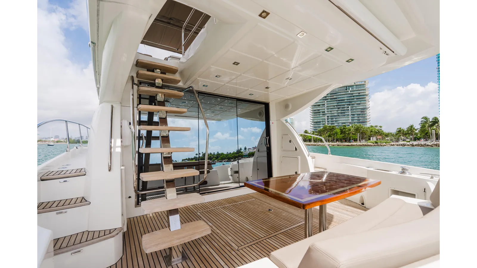 Купить яхту WorldWide 2014 в Shestakov Yacht Sales