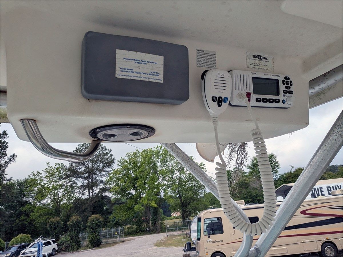 27' Wellcraft 2004 270 Coastal price