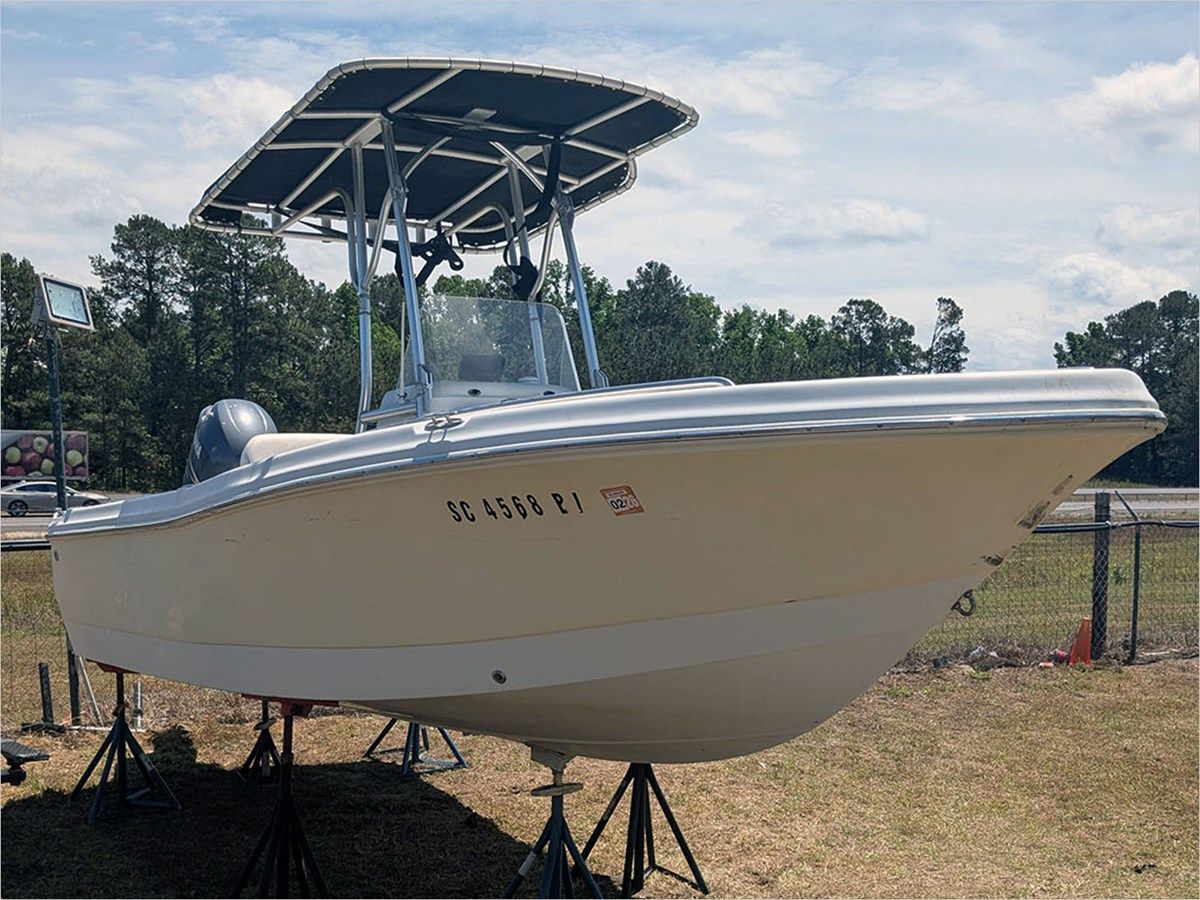 the best price on 19' Polar 2006 1900 CC 2006
