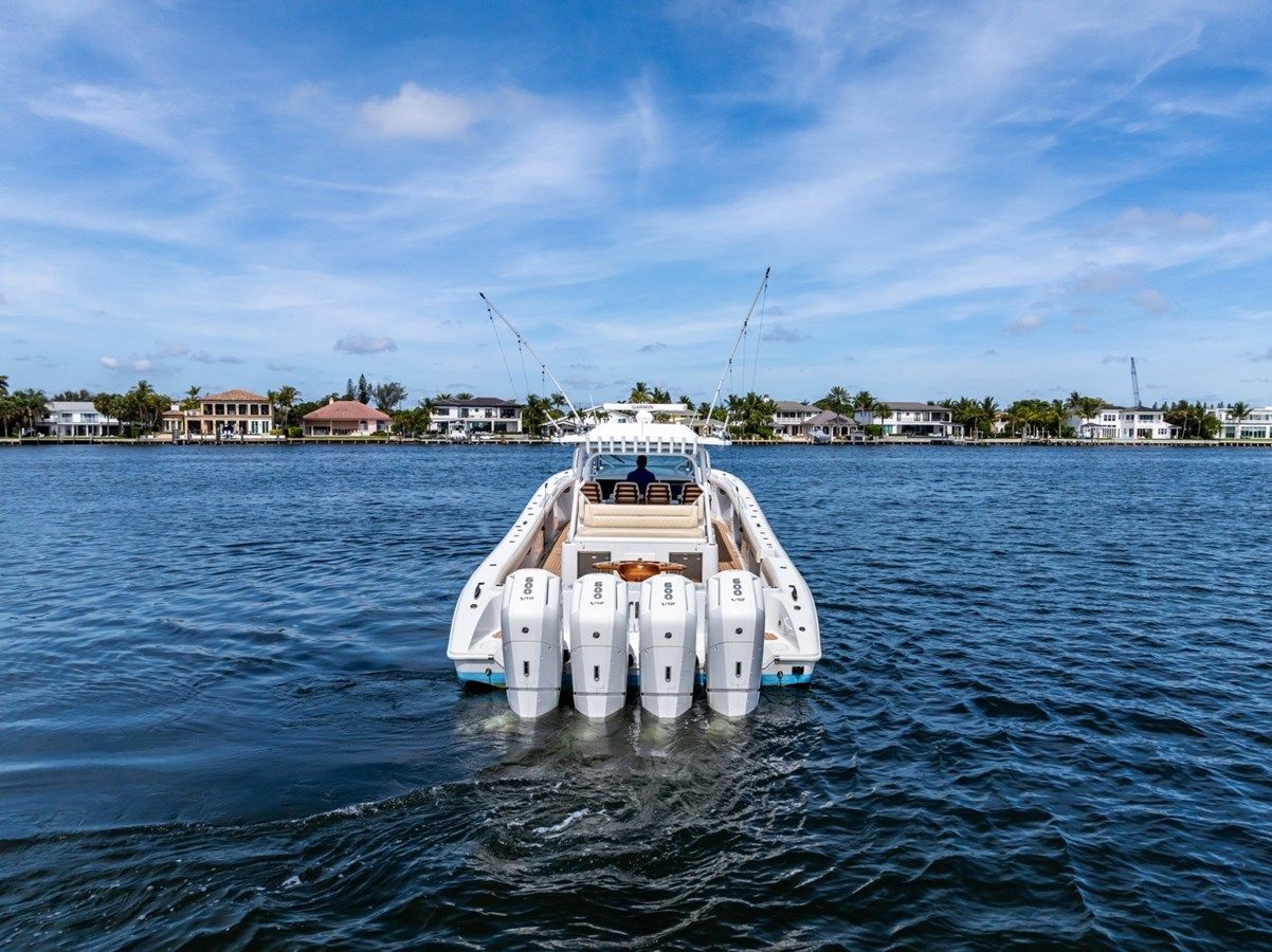 Buy a supermodel - YELLOWFIN at Shestakov Yacht Sales