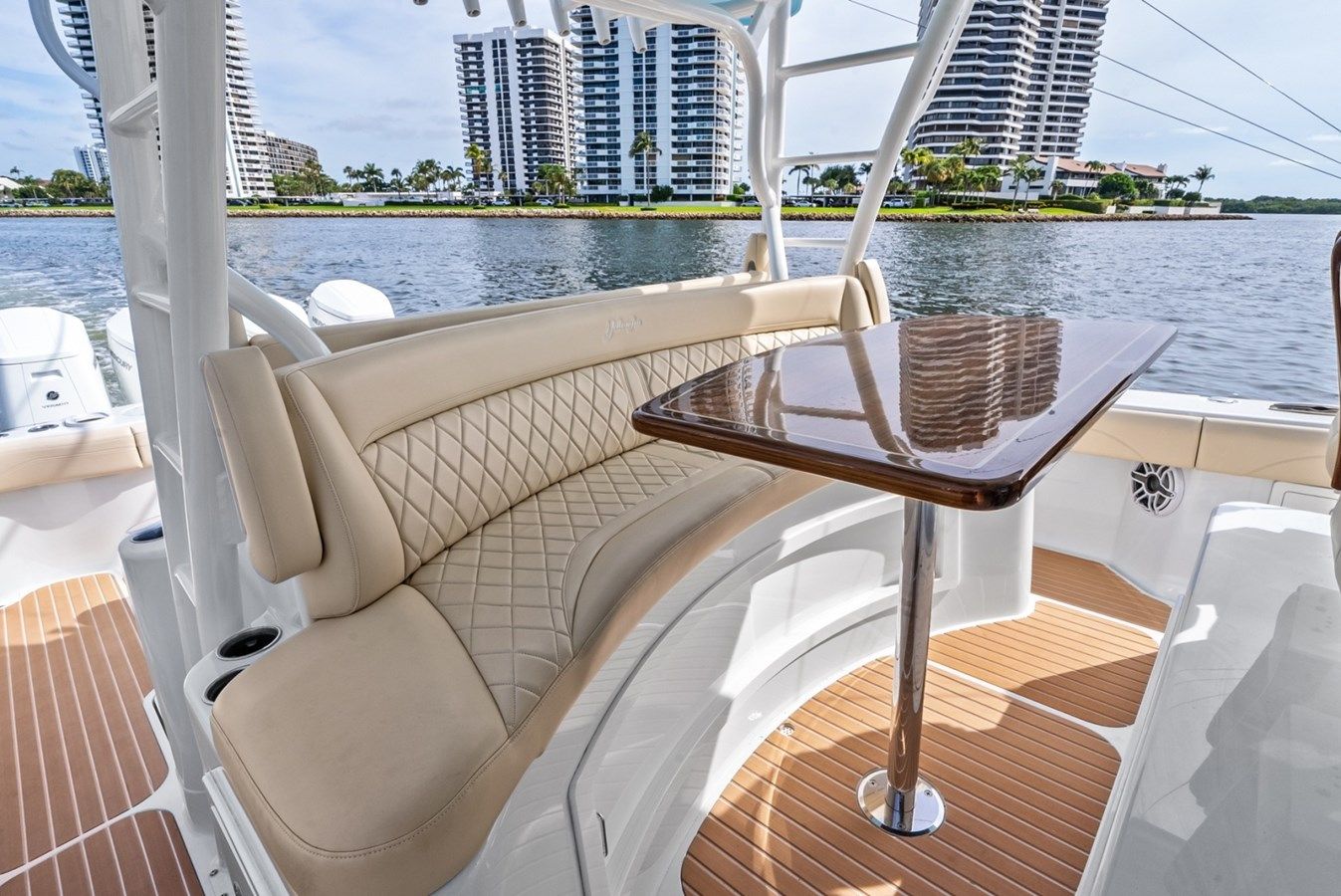 Buy a yacht supermodel Offshore