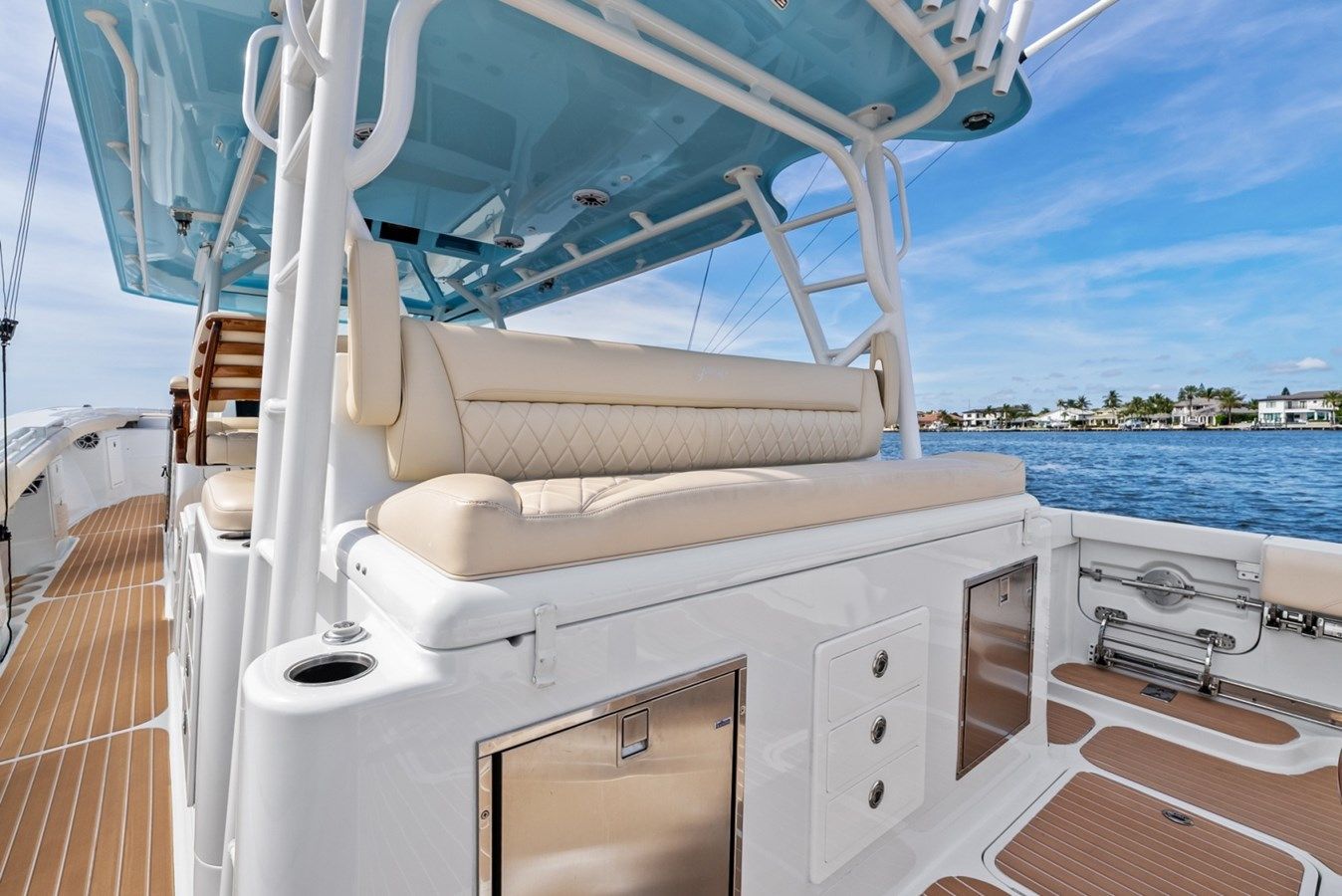 supermodel - YELLOWFIN yacht sale