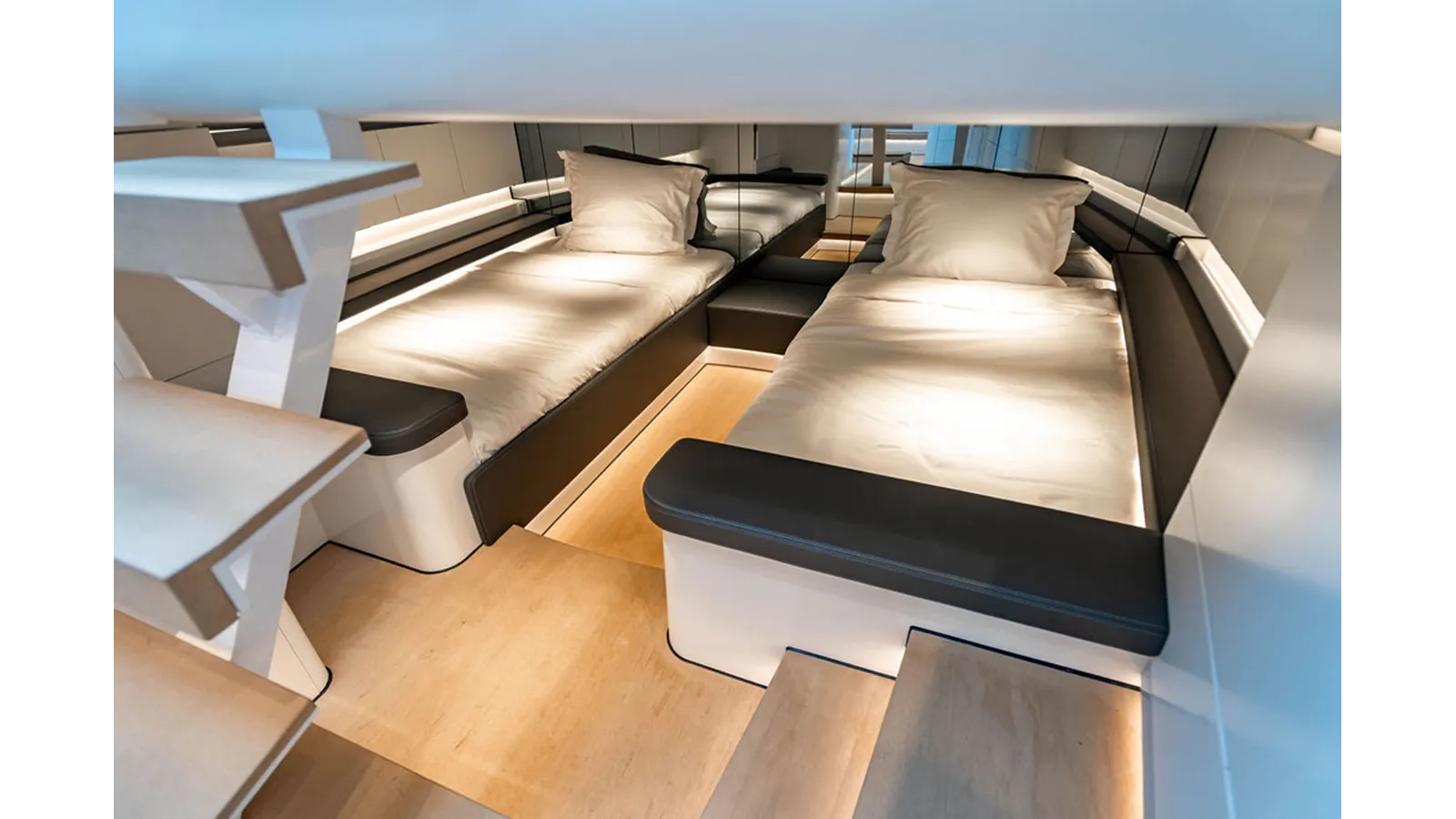 Buy a Giddy Up-CMB 55 at Shestakov Yacht Sales