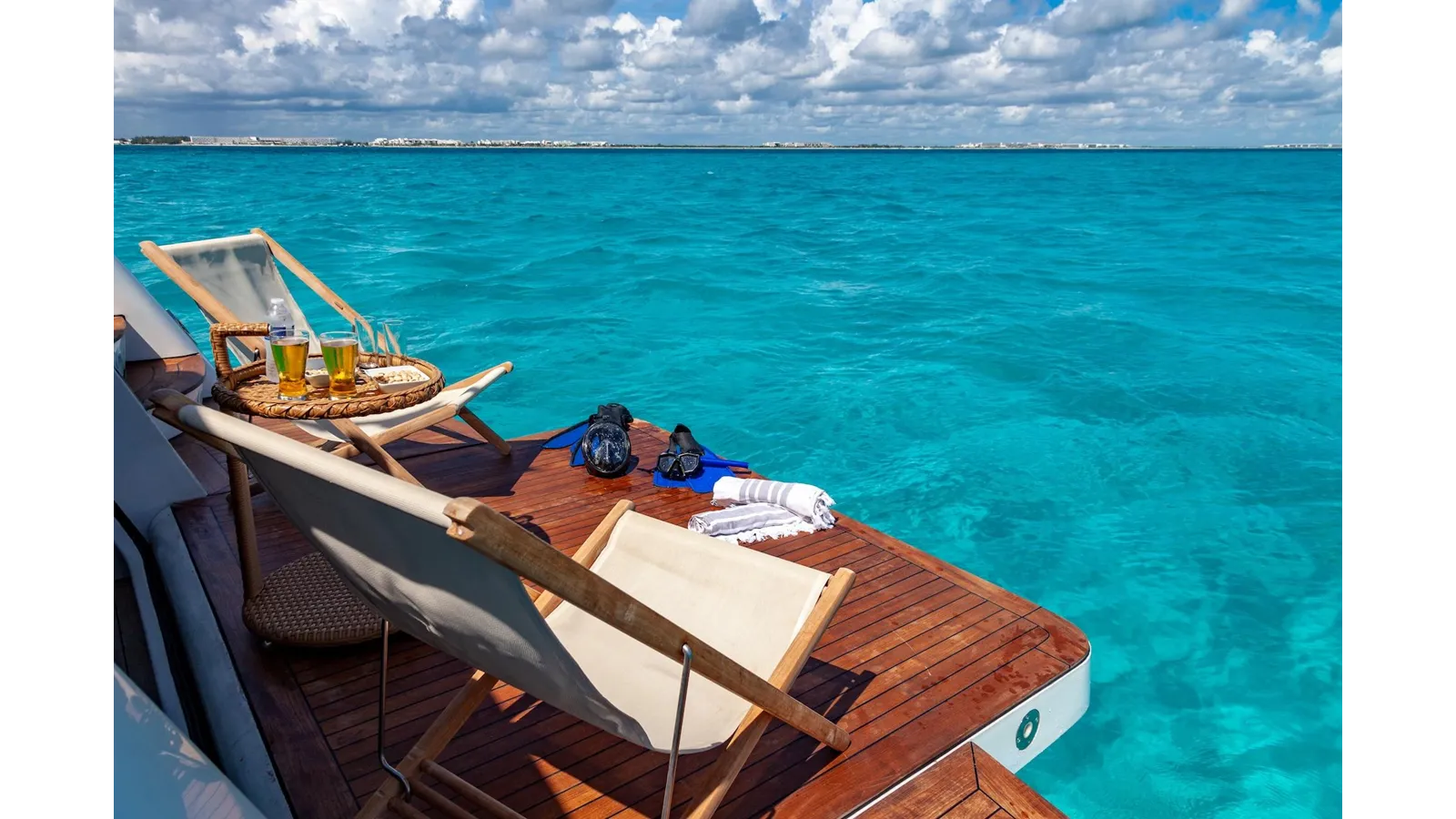 Купить яхту SUNRISE 112 в Shestakov Yacht Sales