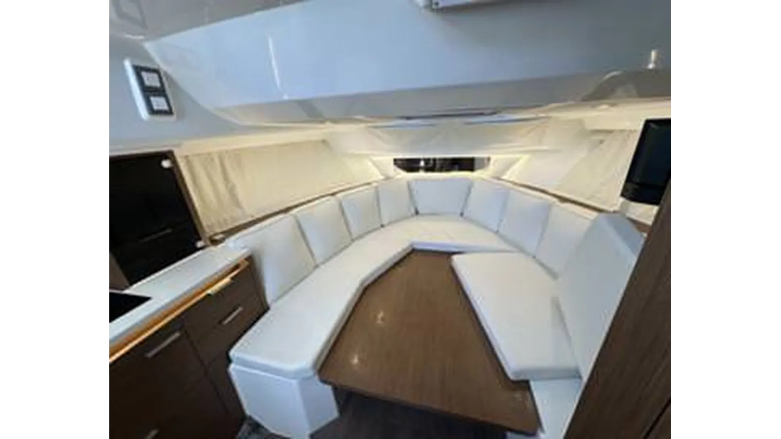 best yacht sales deals No Name - Jeanneau