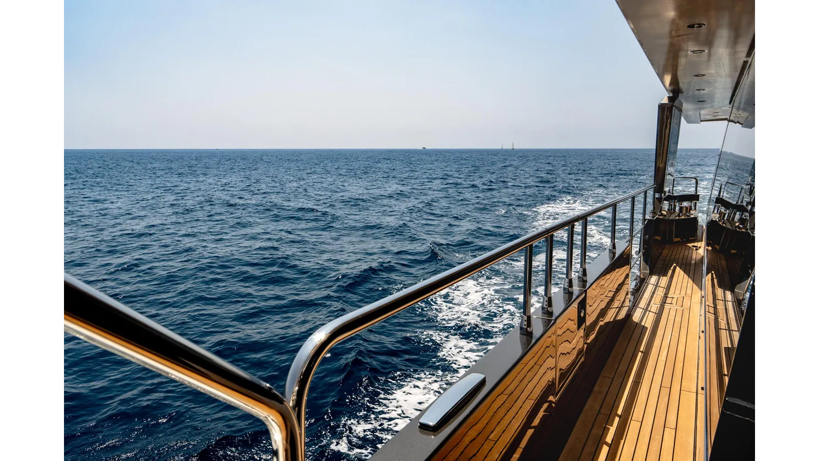 Buy a yacht 27 METRI 88