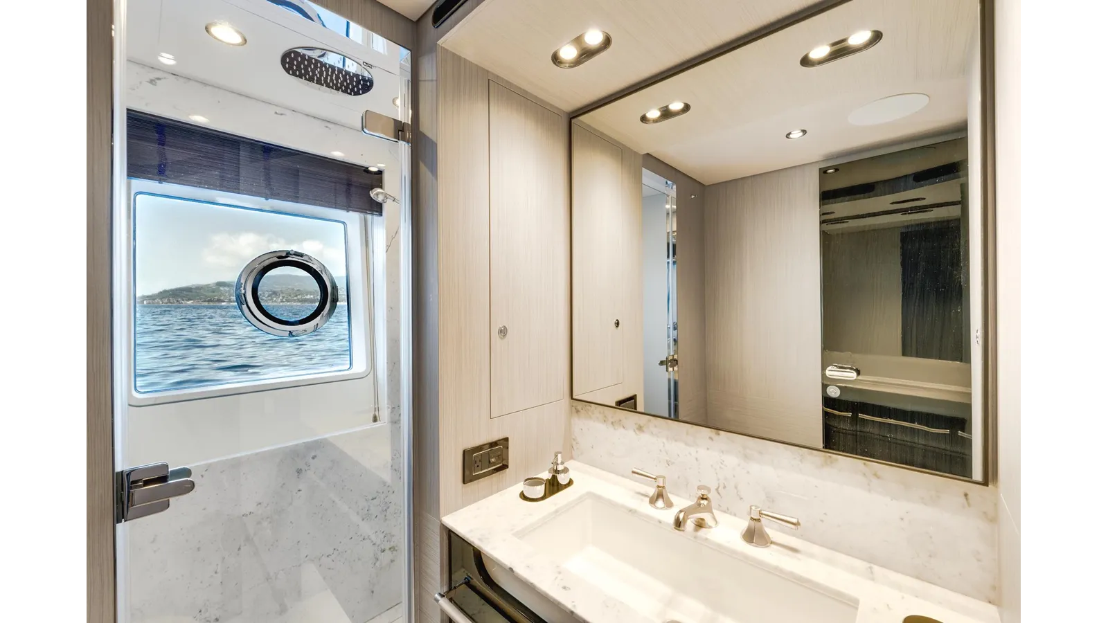 the best price on 27 METRI - Azimut Yachts