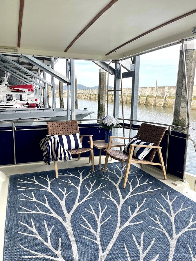 Купить яхту ISLE OF VIEW 44 в Shestakov Yacht Sales