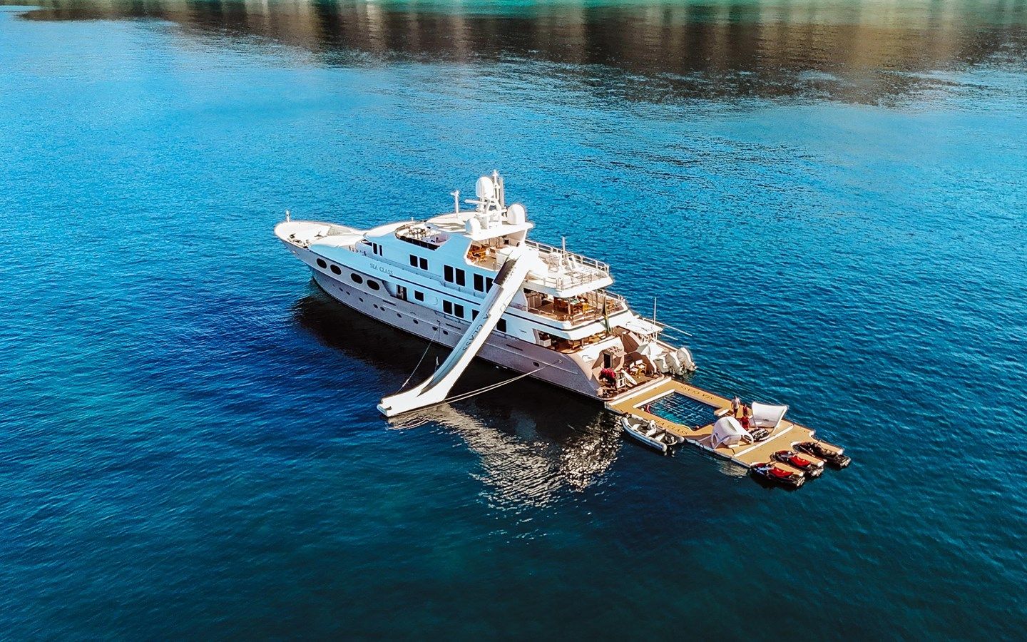 Купить SEA CLASS - Christensen Yachts
