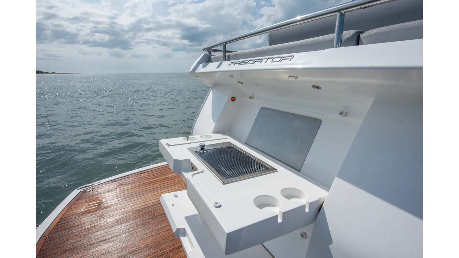 the best price on DULZURA 50 Predator