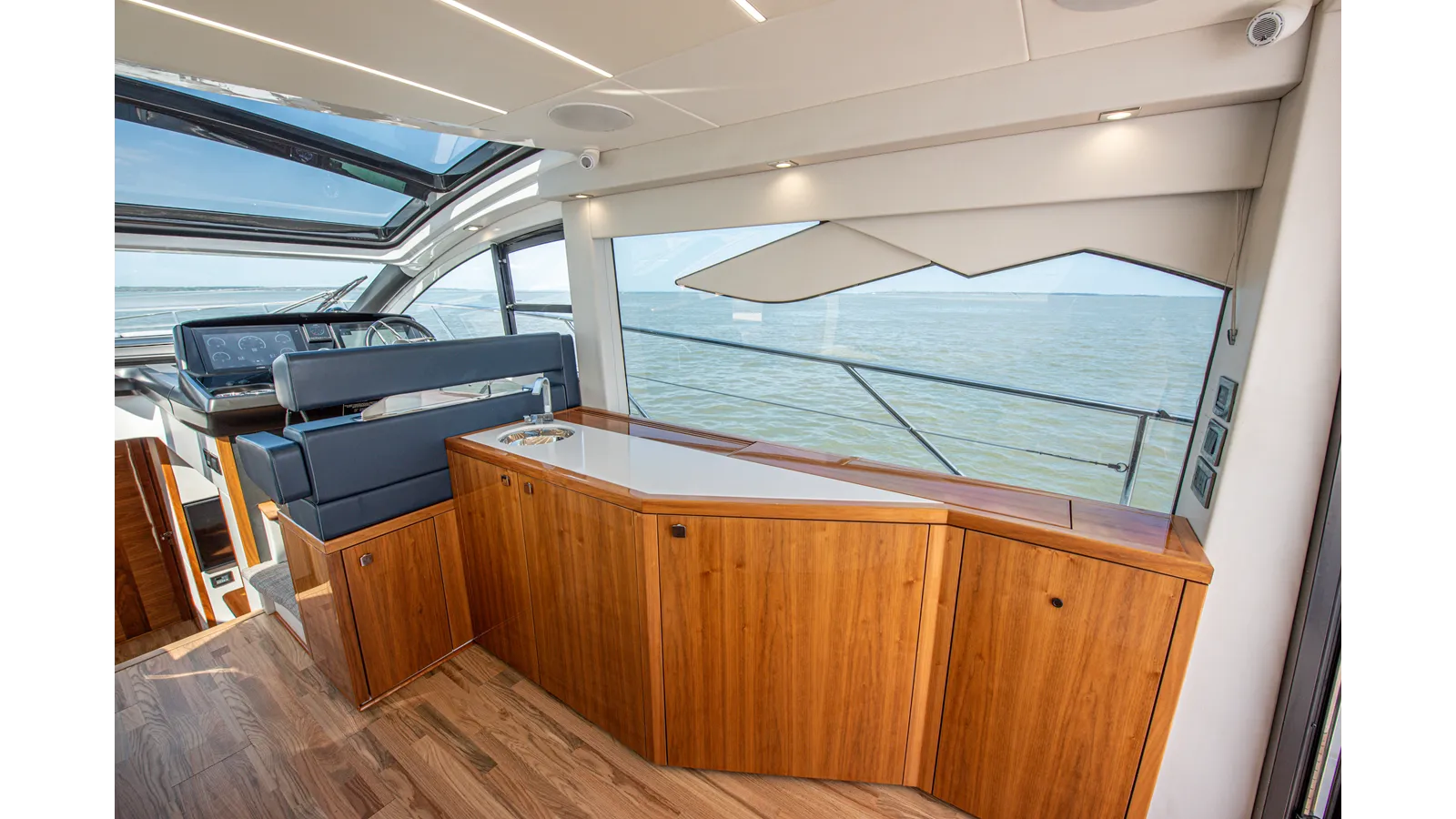 DULZURA yacht sale