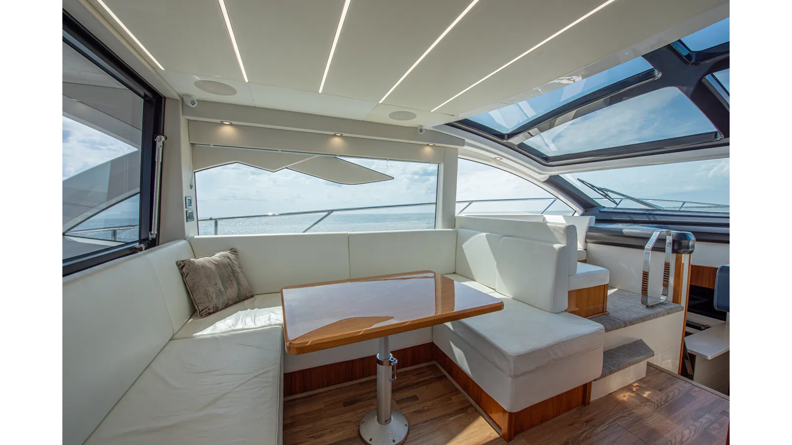 the best price on DULZURA - Sunseeker