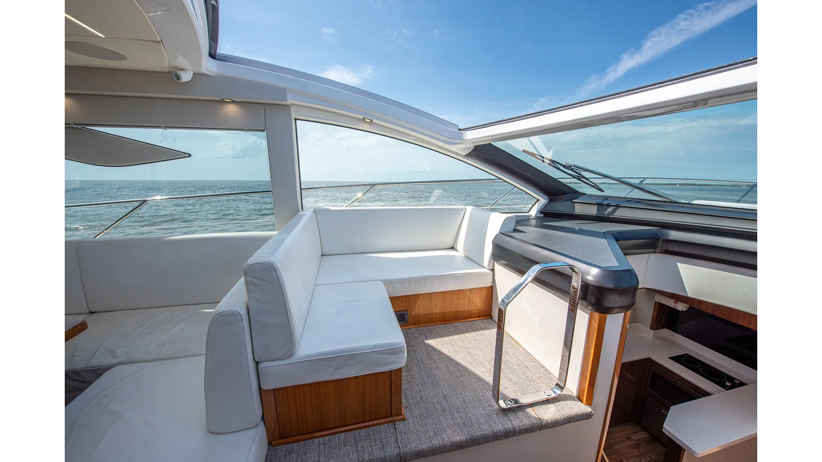 Buy a DULZURA - Sunseeker at Shestakov Yacht Sales