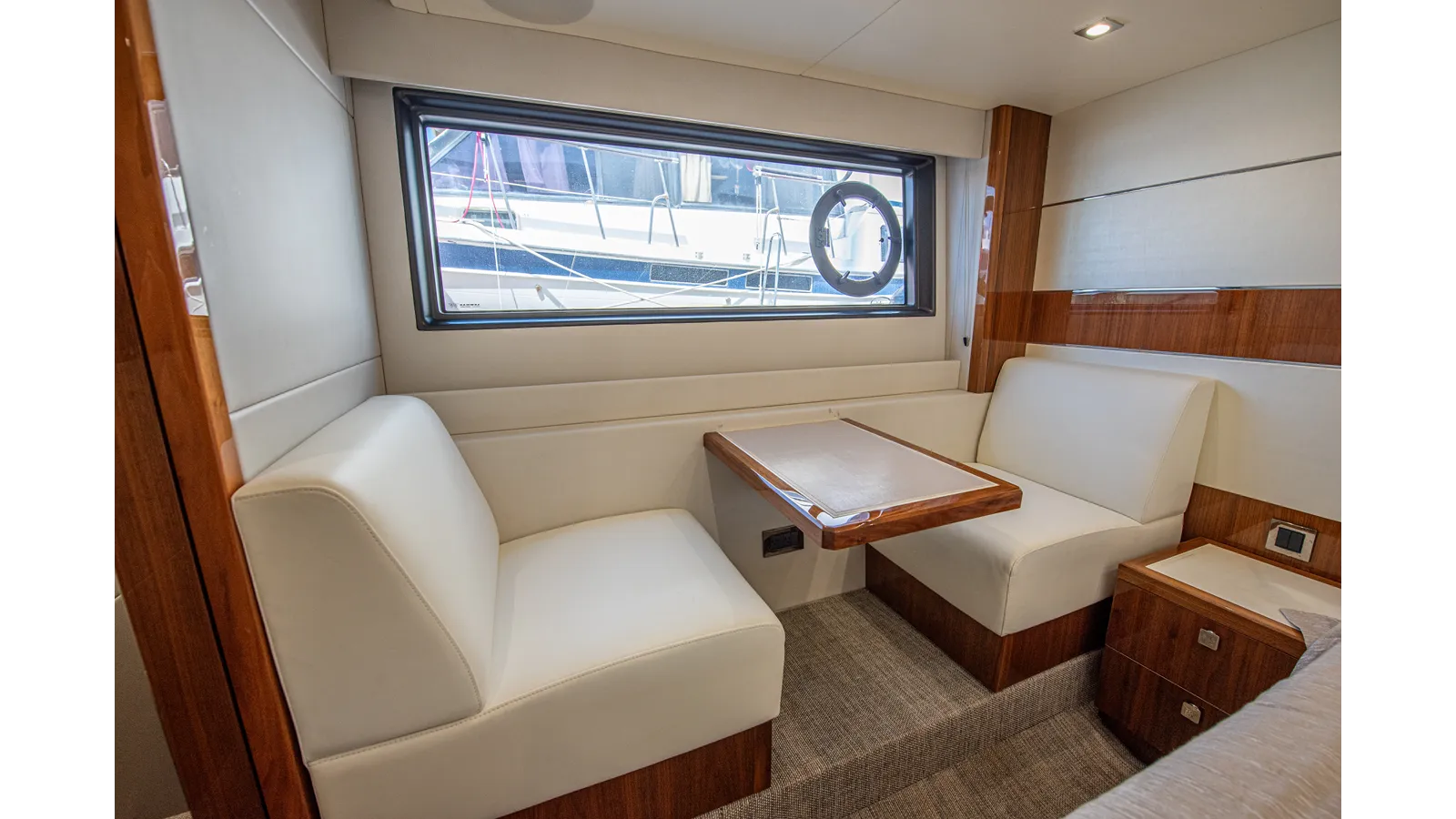 Buy a yacht DULZURA 2019
