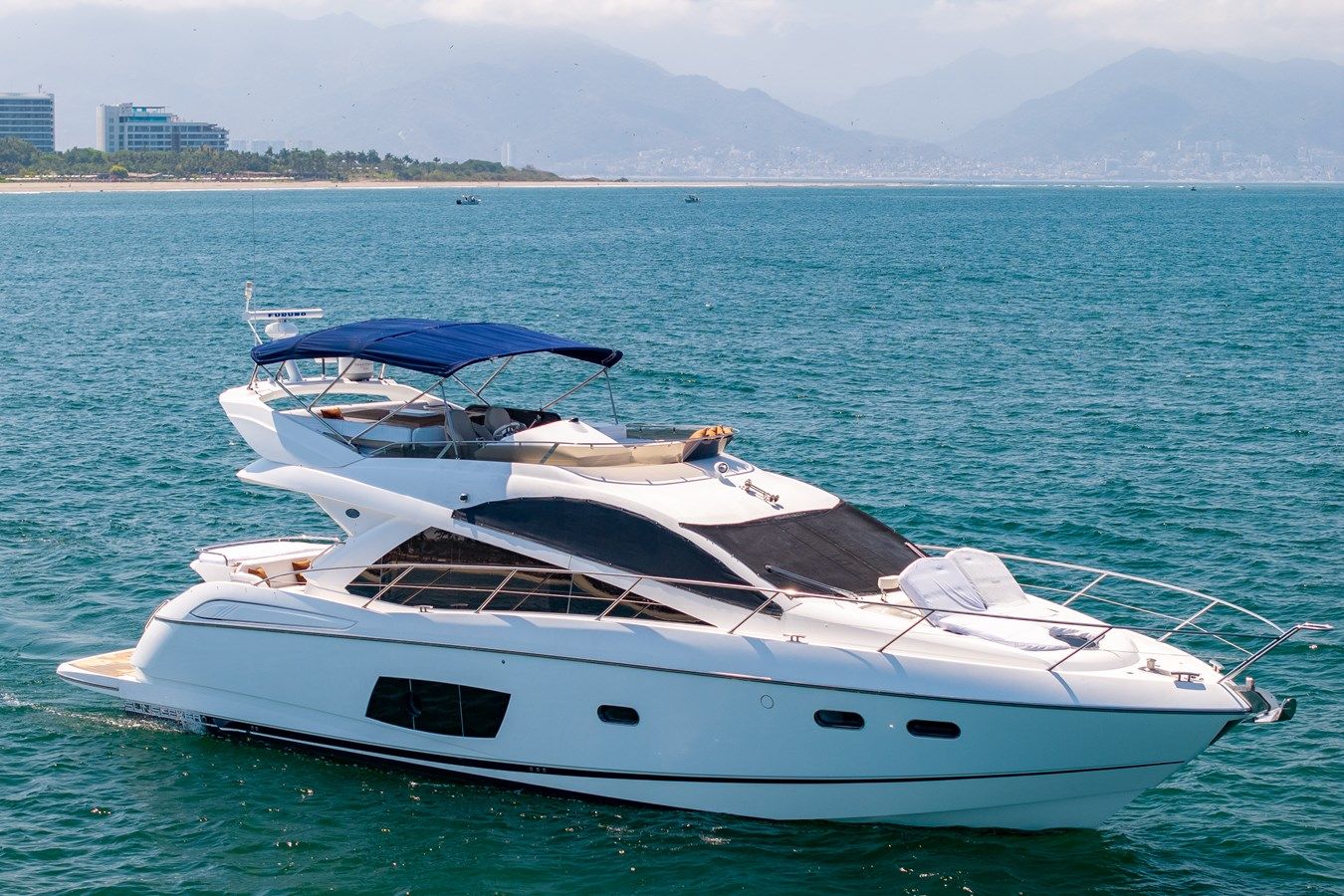 Купить яхту SERENO 59 в Shestakov Yacht Sales