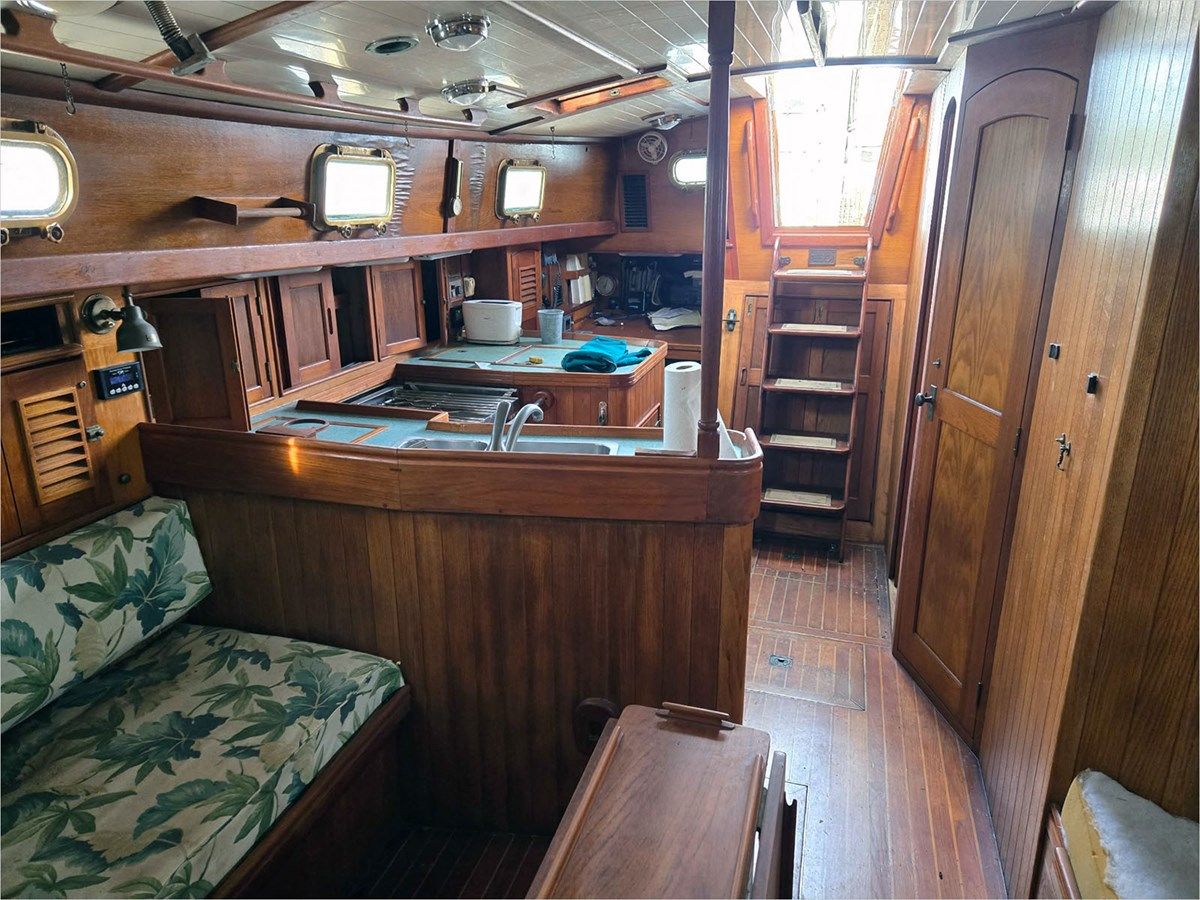 Продажа яхты 43' Shannon 1983 Cutter Ketch 43