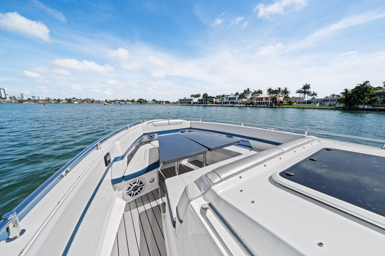 Buy a yacht Lady Champagne II 43