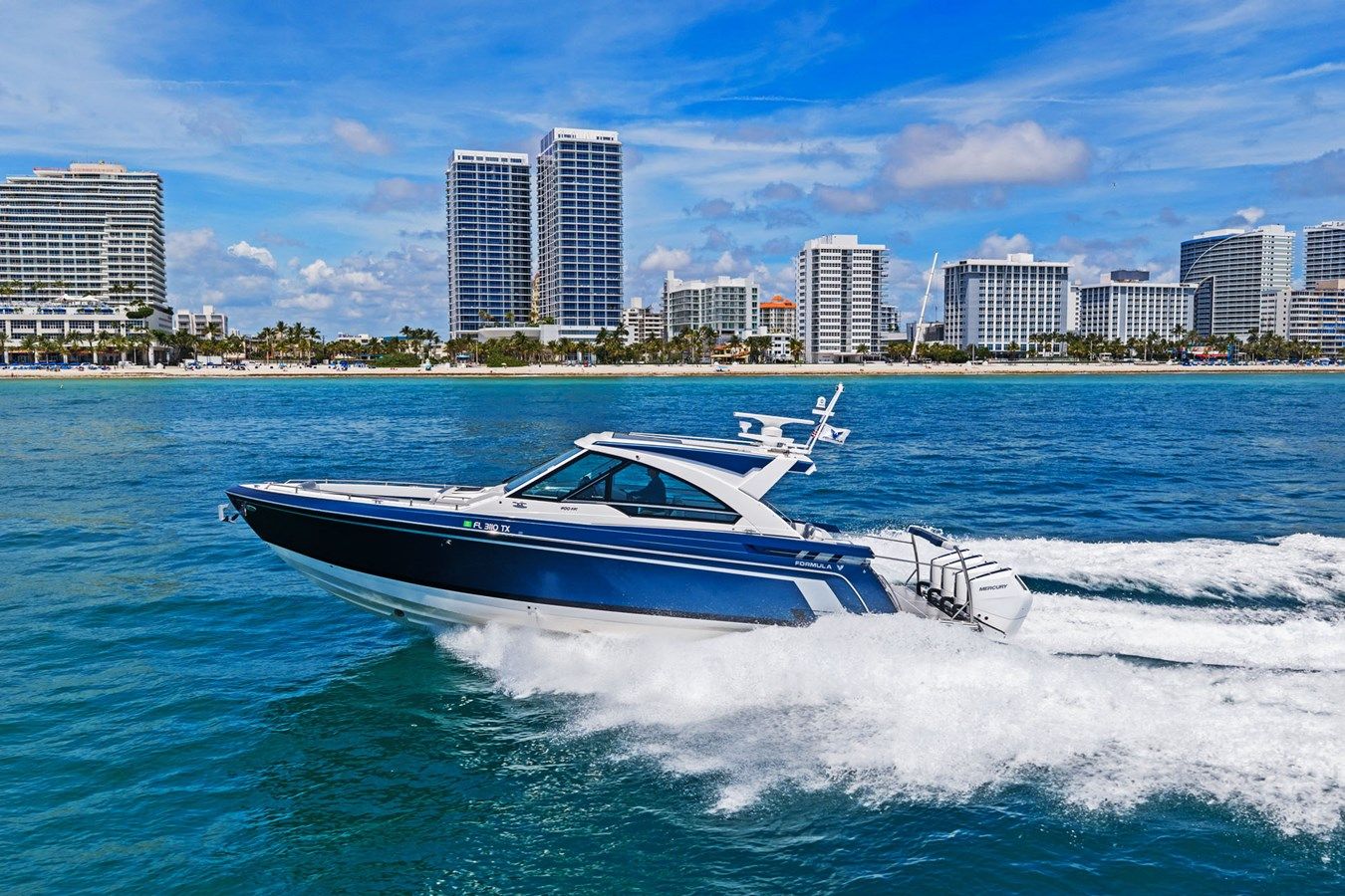 Buy a yacht Lady Champagne II - Formula Boats