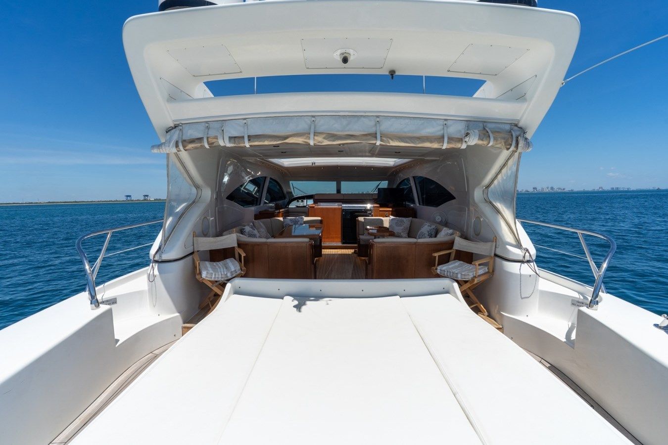 NN 2004 MANGUSTA 72 72