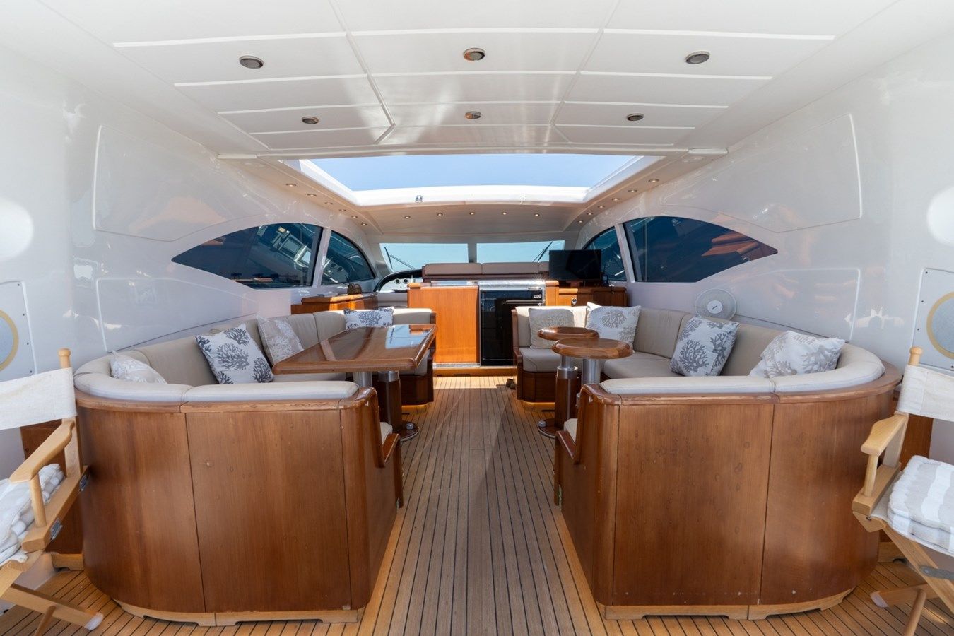 Лучшая цена на NN 2004 MANGUSTA 72 2004