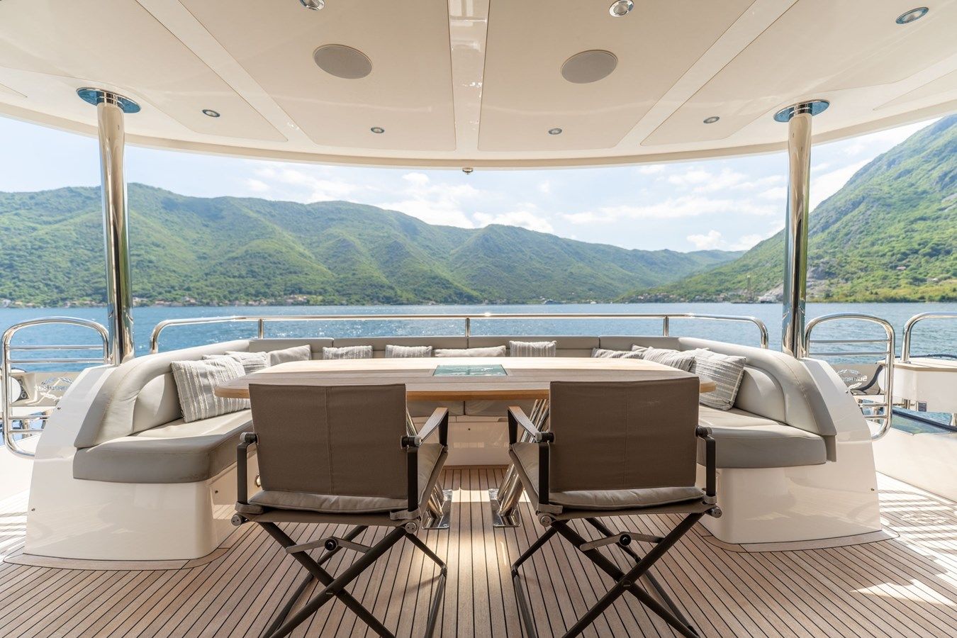 Продажа яхты EVERDEEN 95 Yacht