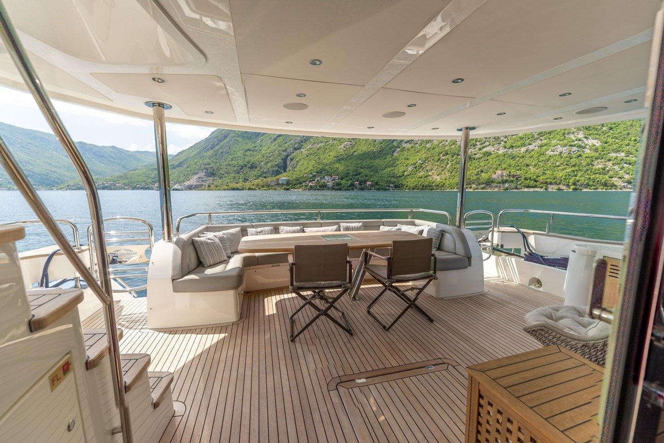 Купить EVERDEEN 95 Yacht