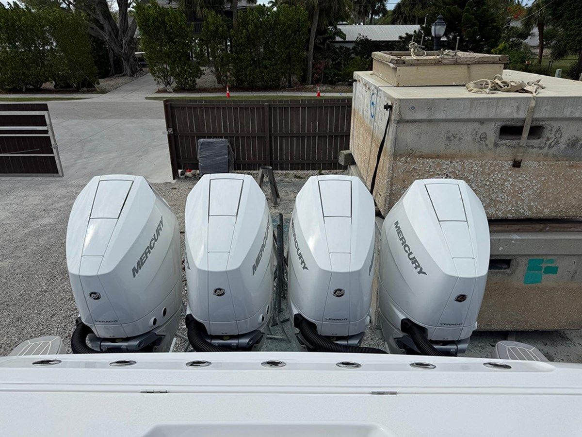 Buy a SPONTANEOUS 427 Nomad FE at Shestakov Yacht Sales