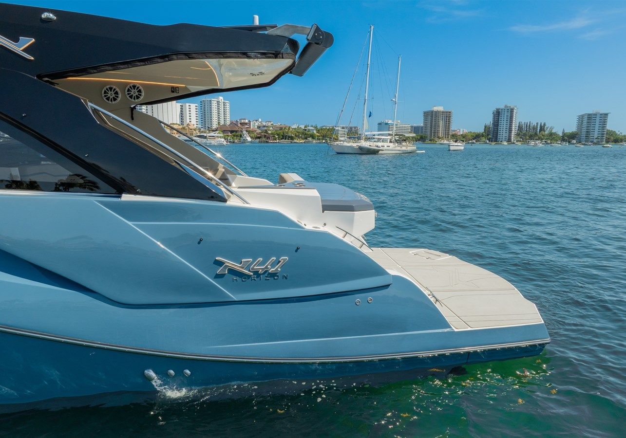 the best price on NX41 NX41 Horizon