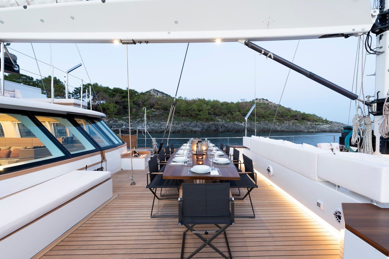 Buy a yacht ATLANTIKA 131