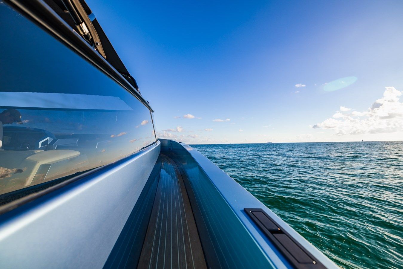 Продажа яхты IMPULSIVE - VANQUISH YACHTS