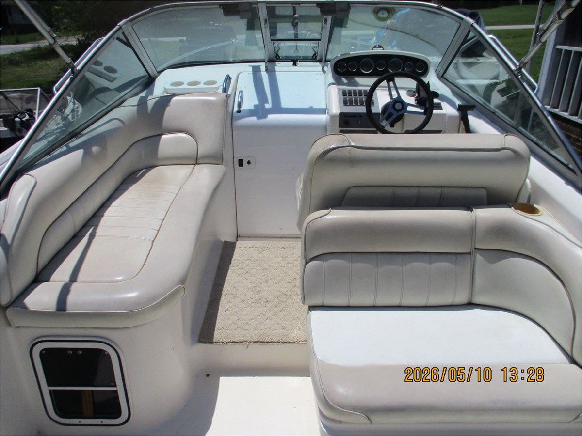 Лучшая цена на 27' Sea Ray 1997 270 Sundancer