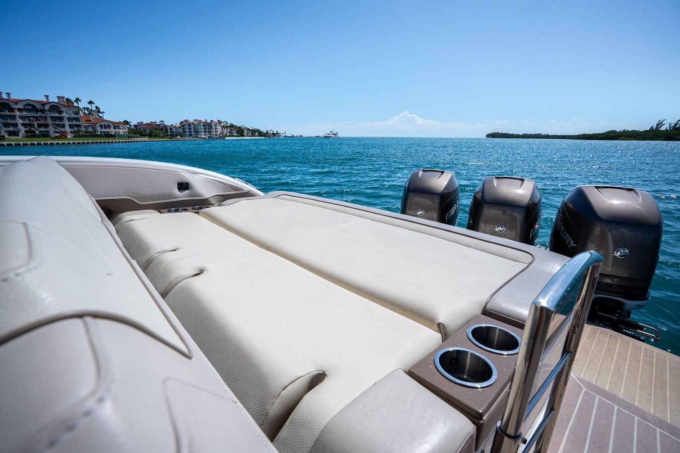 KNOT AGAIN - Formula Boats yacht sale